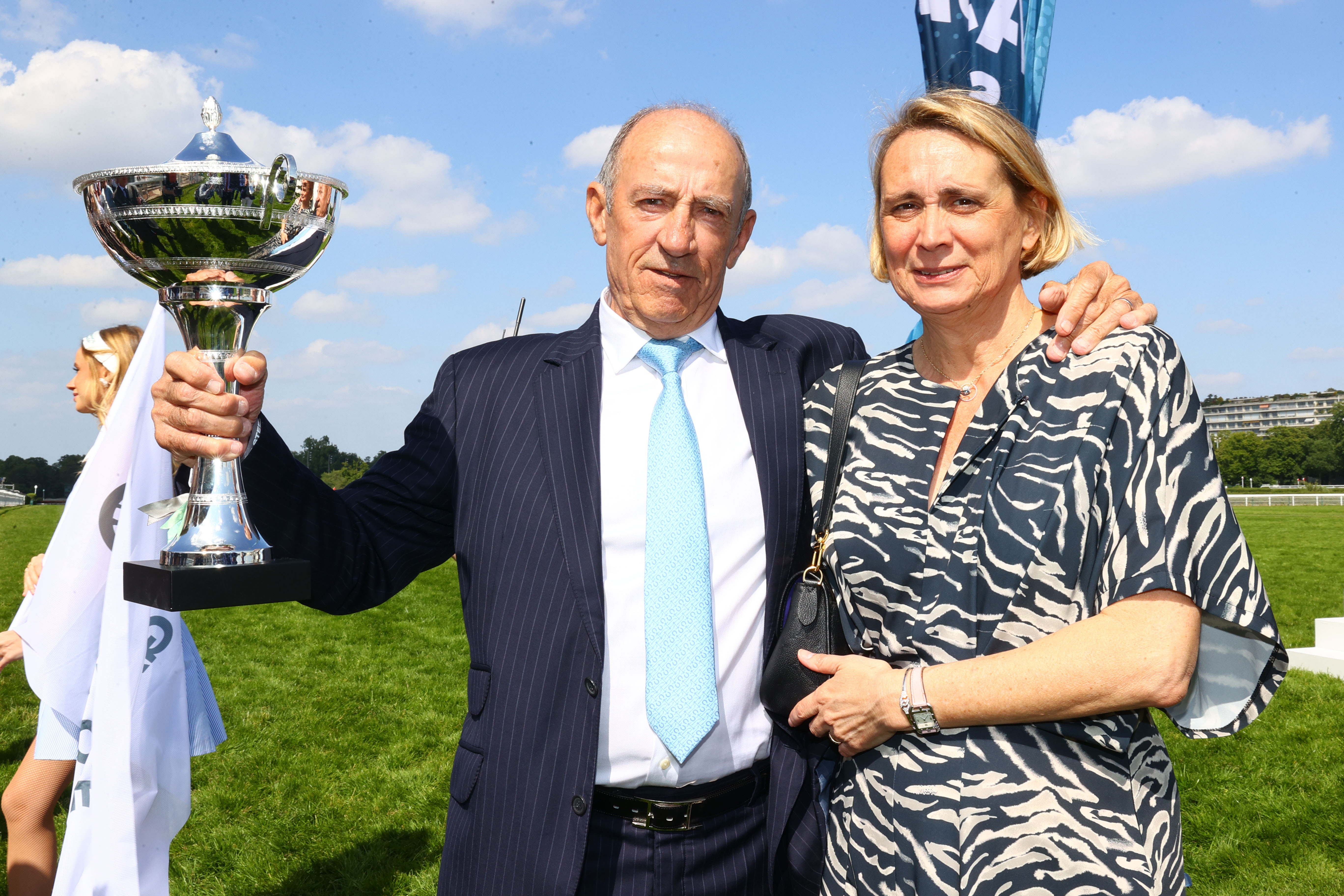 François Nicolle, entraîneur de Saint-Augustin a remporté dimanche le Grand Steeple Chase de Paris